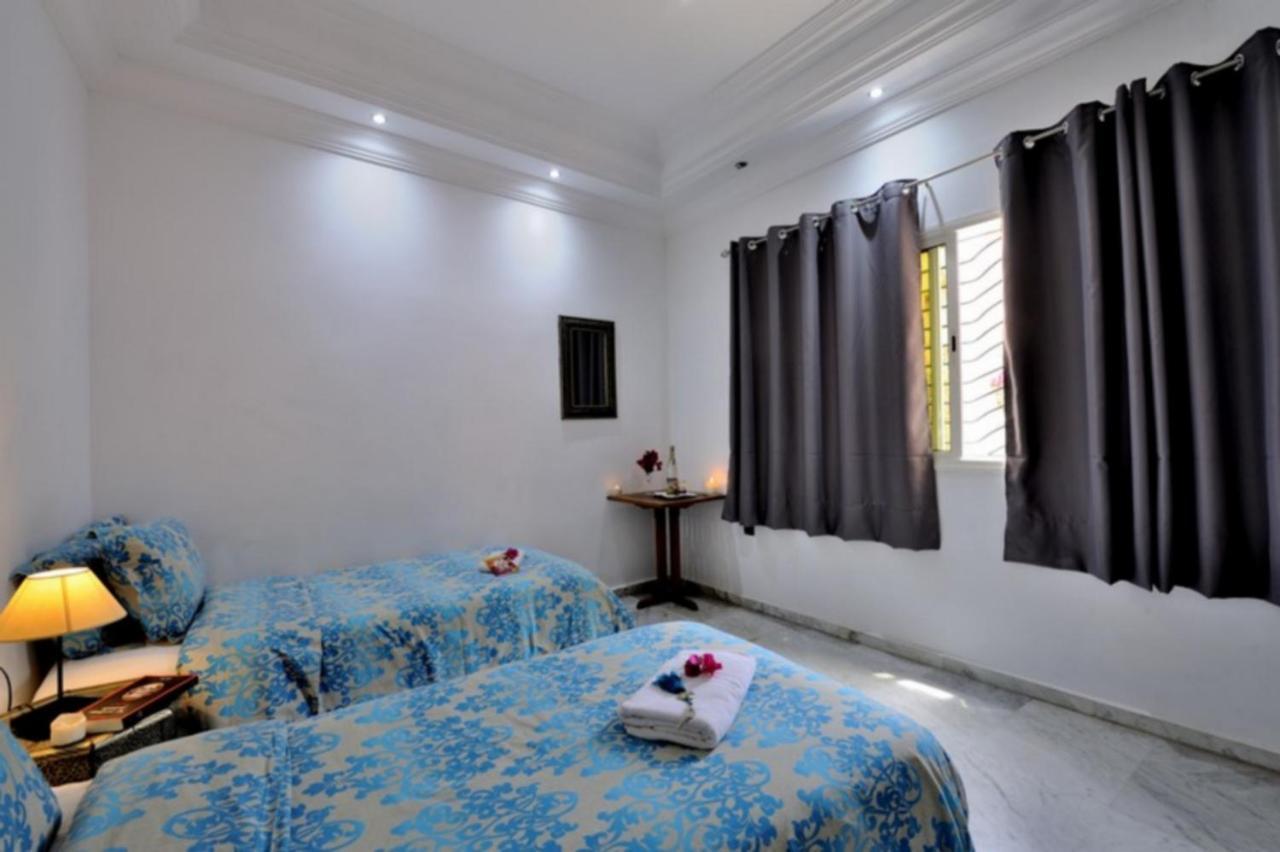 Lhostel A Casablanca Bagian luar foto