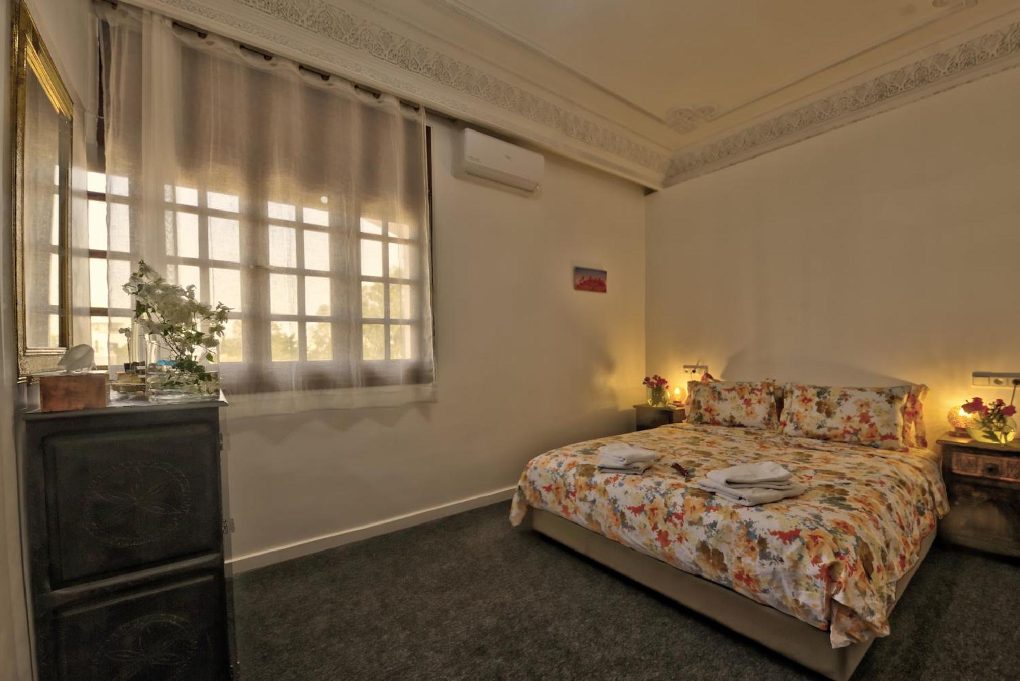Lhostel A Casablanca Bagian luar foto
