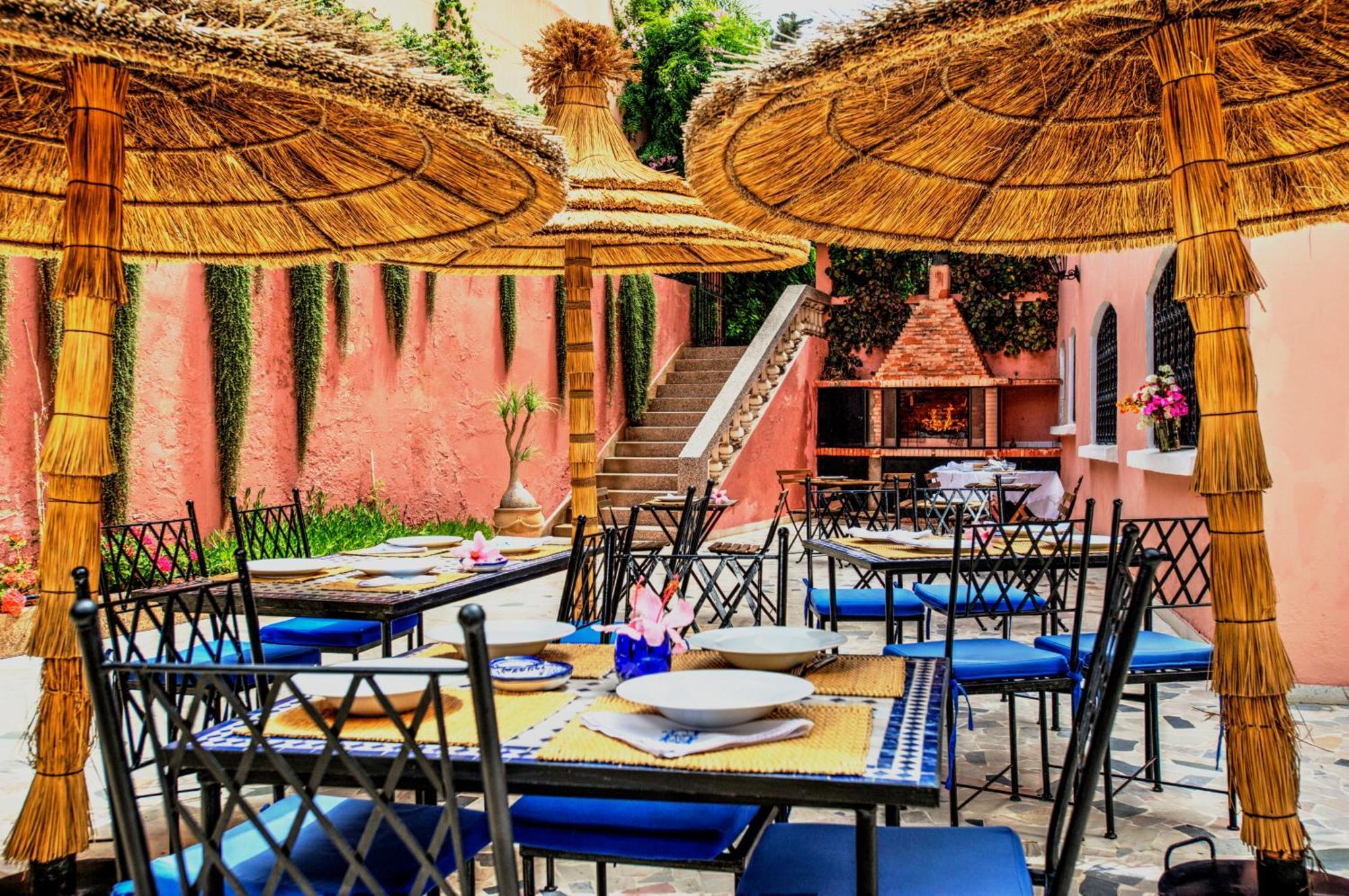 Lhostel A Casablanca Bagian luar foto