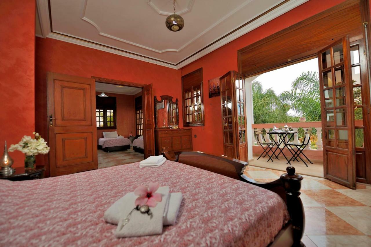 Lhostel A Casablanca Bagian luar foto