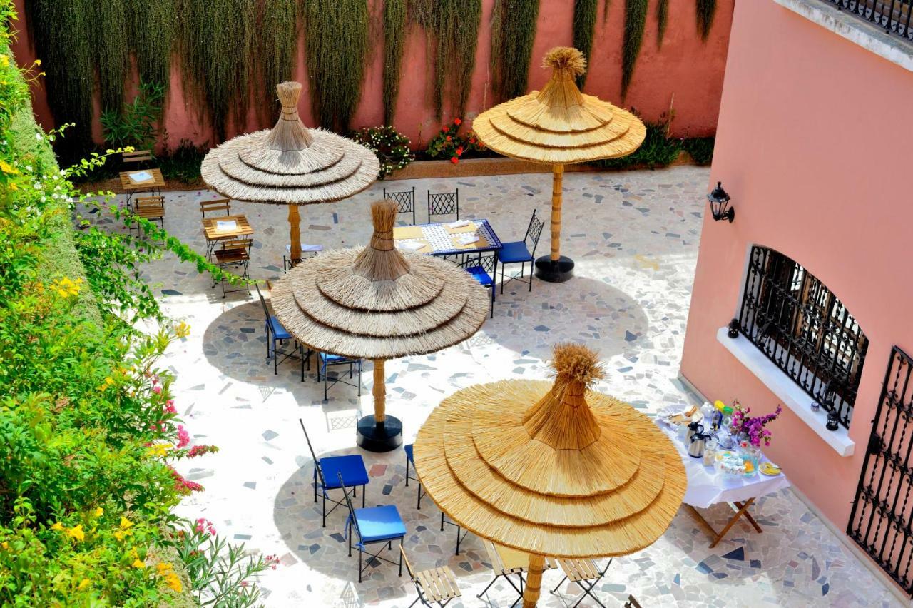 Lhostel A Casablanca Bagian luar foto