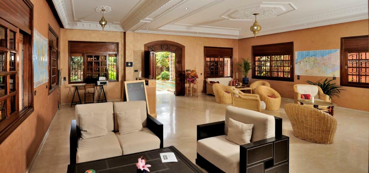 Lhostel A Casablanca Bagian luar foto
