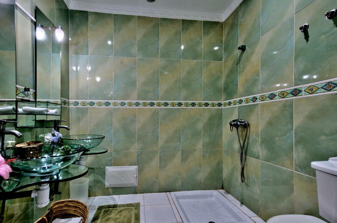 Lhostel A Casablanca Bagian luar foto