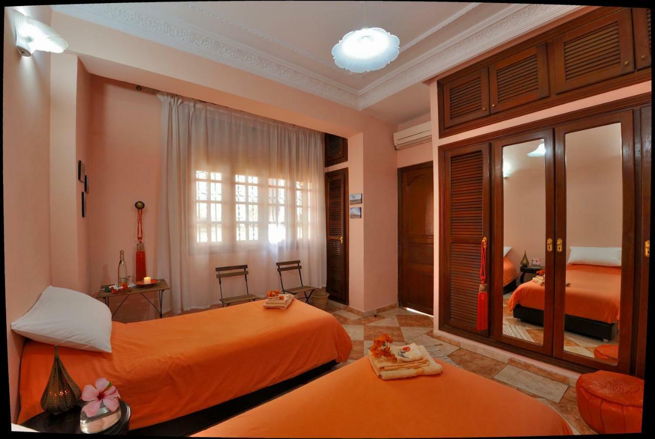 Lhostel A Casablanca Bagian luar foto